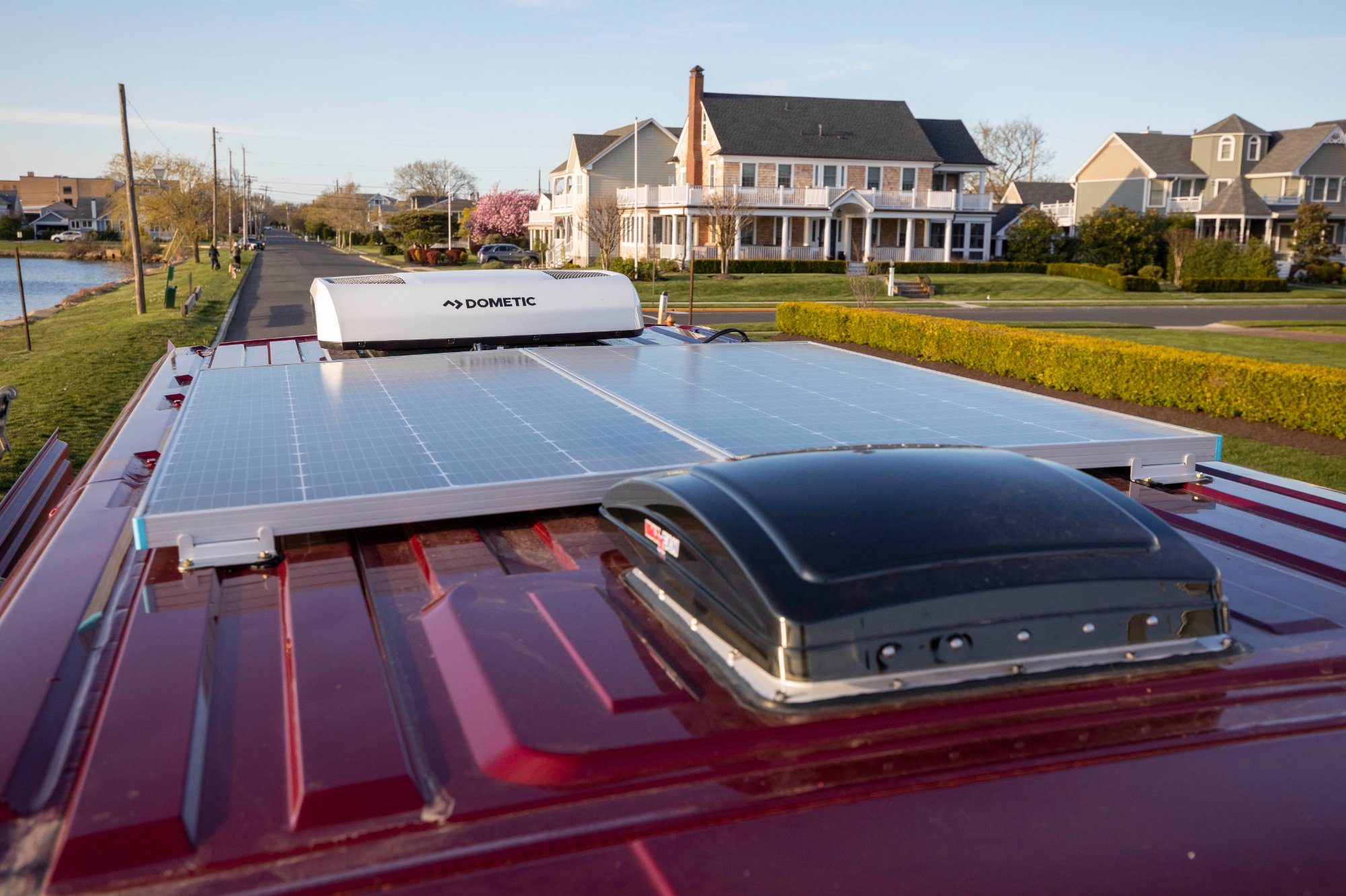 Rooftop solar panels and Dometic air conditioning unit