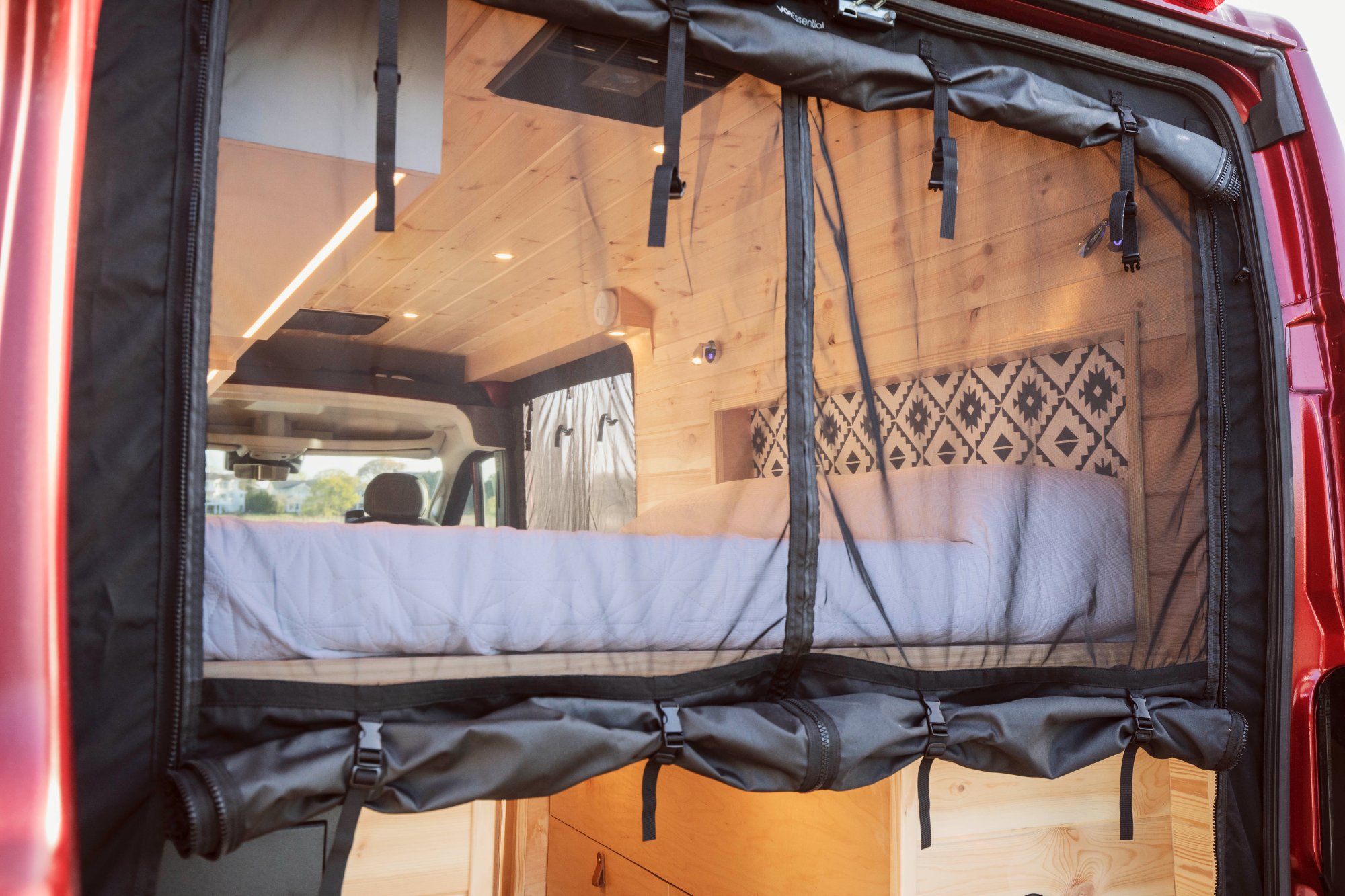 Rear bed with mesh screen open