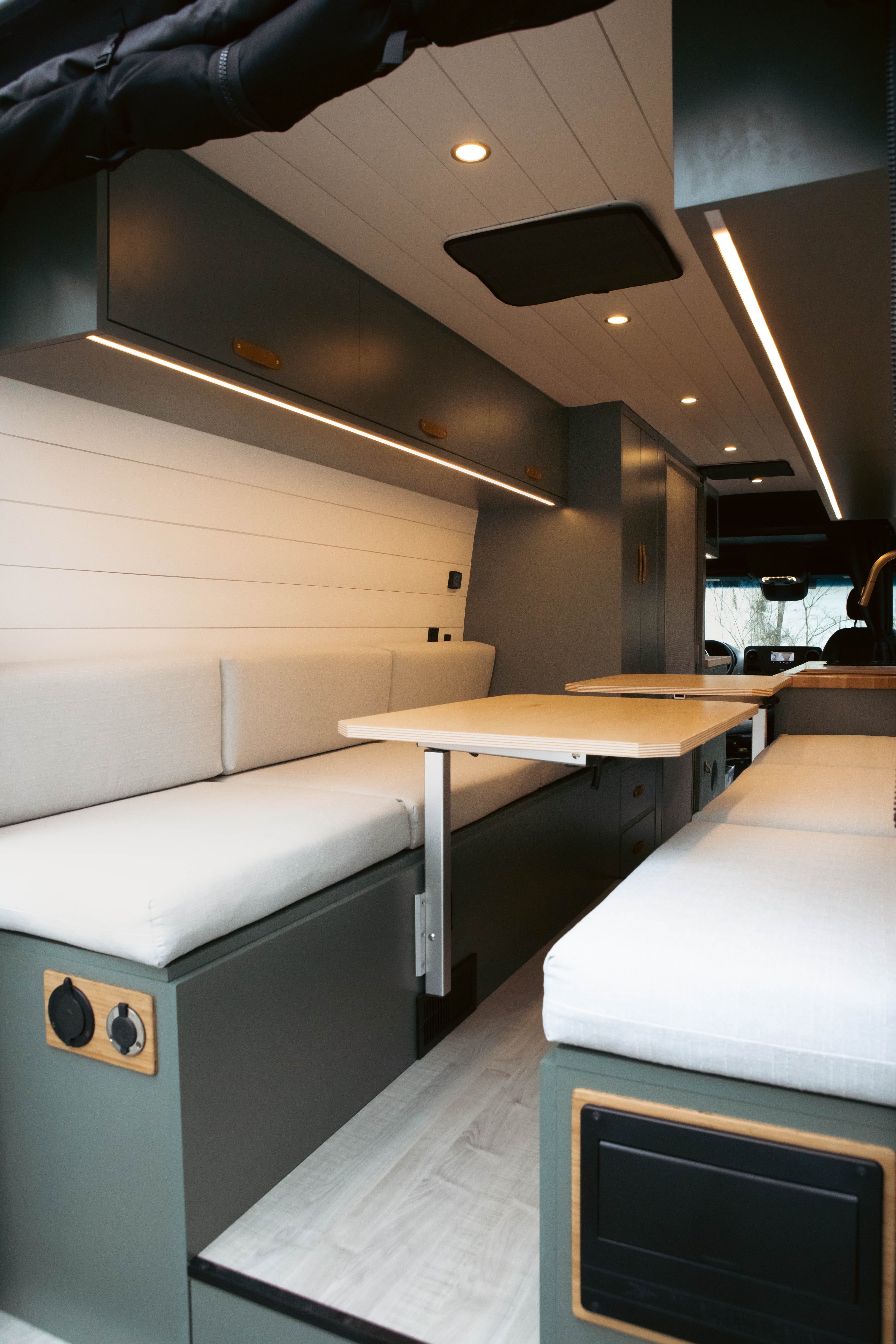 Drift-Wood — lounge new