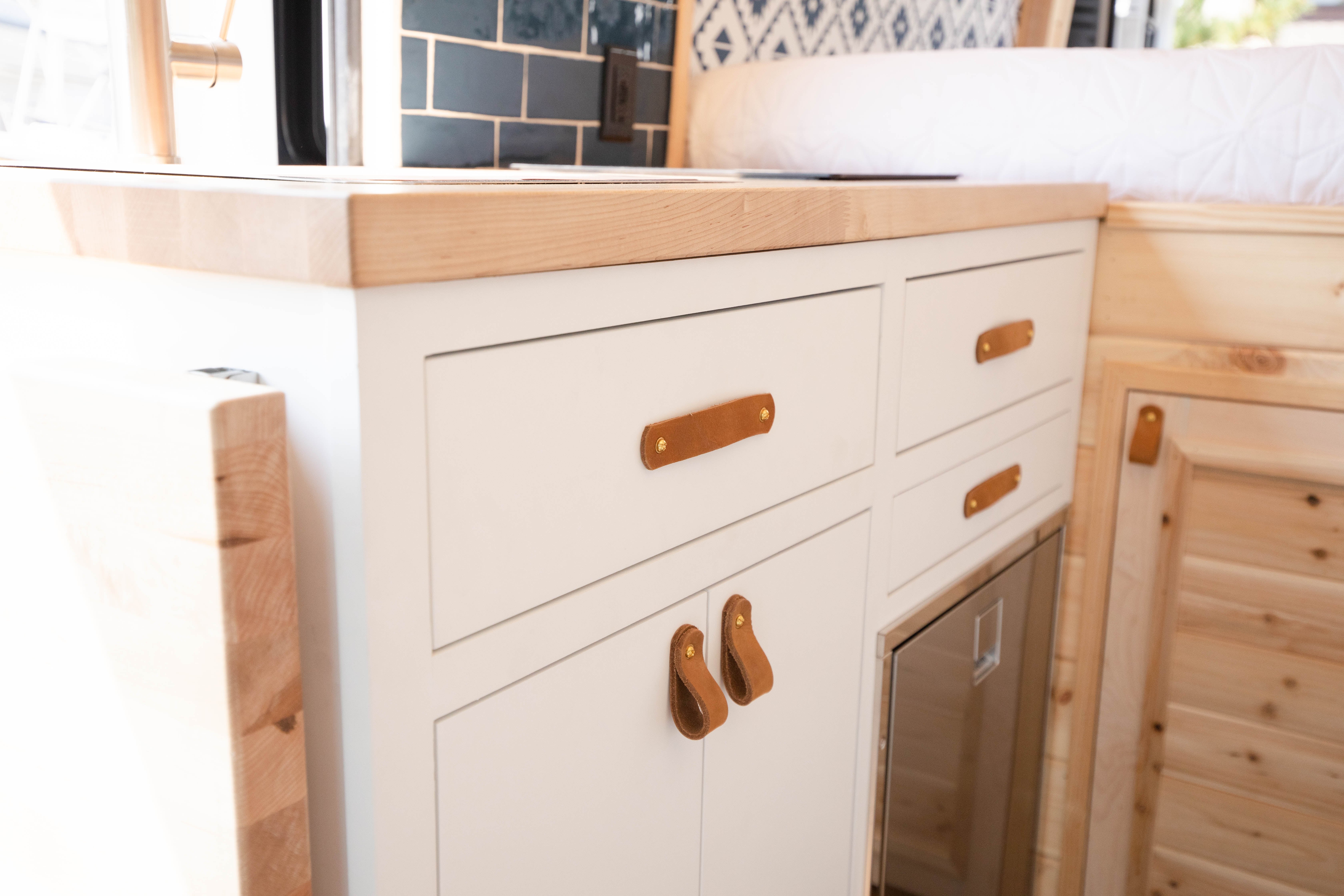 Highpoint — galley
