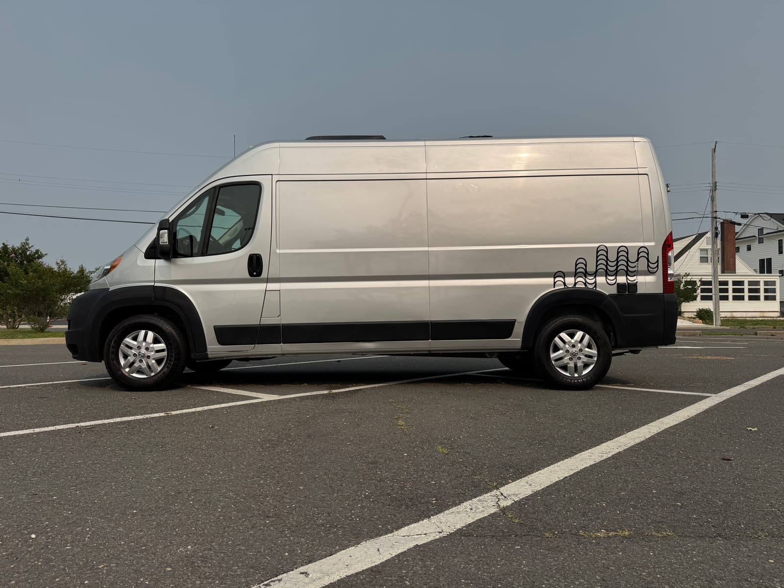Passenger-side profile of the 159-inch ProMaster with the awning-side window