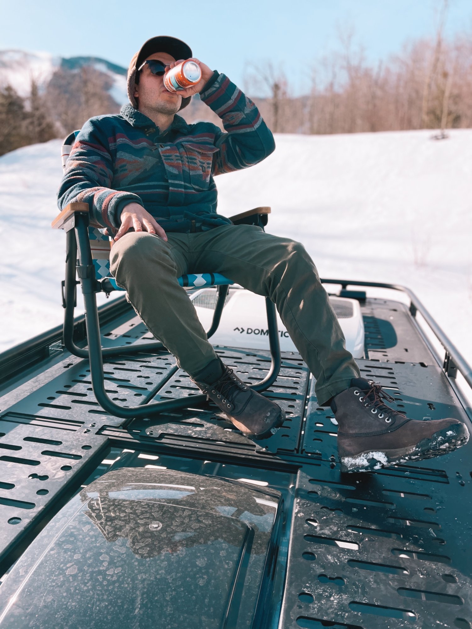 On the roof rack at the mountain